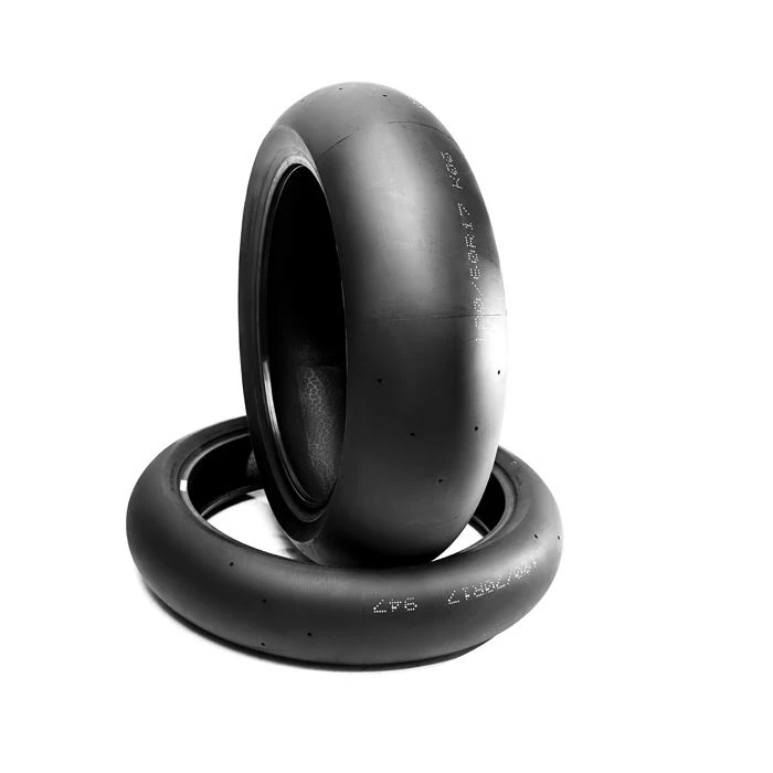 Pneumatici da corsa per moto K-00 e K06